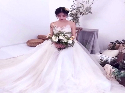 国产HDXXX天美传媒女制服,传统与现代完美交融 天美传媒女制服带来惊喜新体验-1